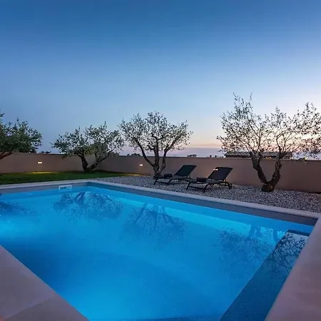 Holiday home Flora Abrega *